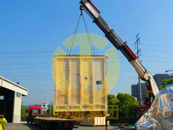 南京某飲料公司4800瓶裝水生產線6_副本