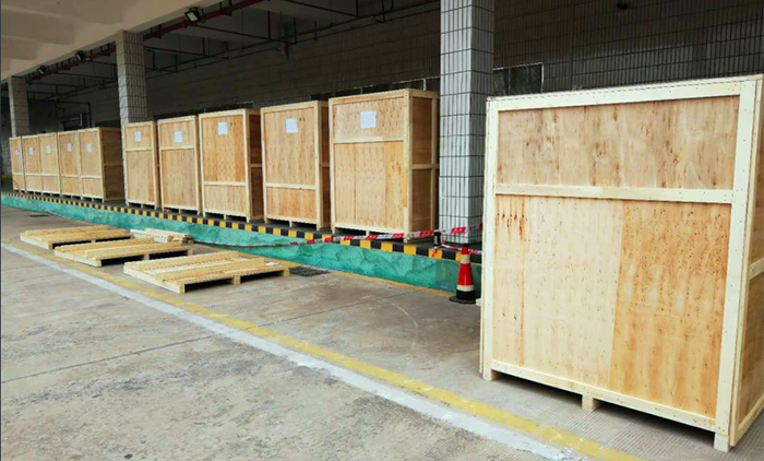 三星SMT設備包裝裝柜整廠搬遷服務 三星SMT設備包裝裝柜整廠搬遷服務